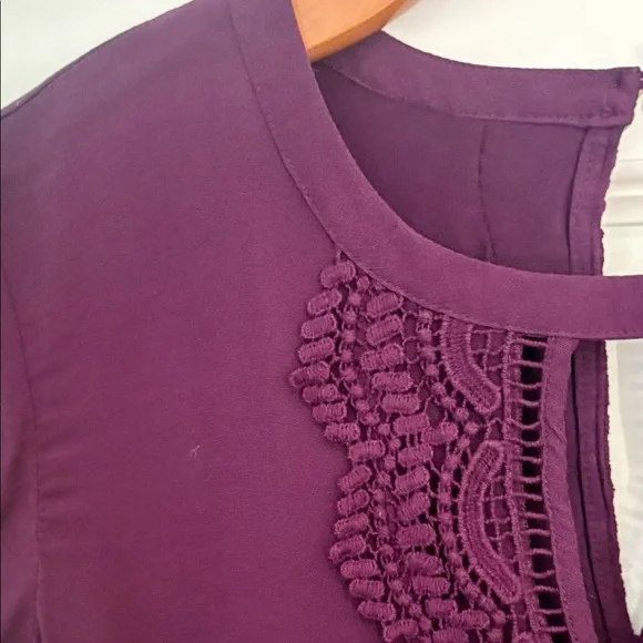 Daniel Rainn Women’s Quinn Cap Sleeve Top - Picture 3 of 7